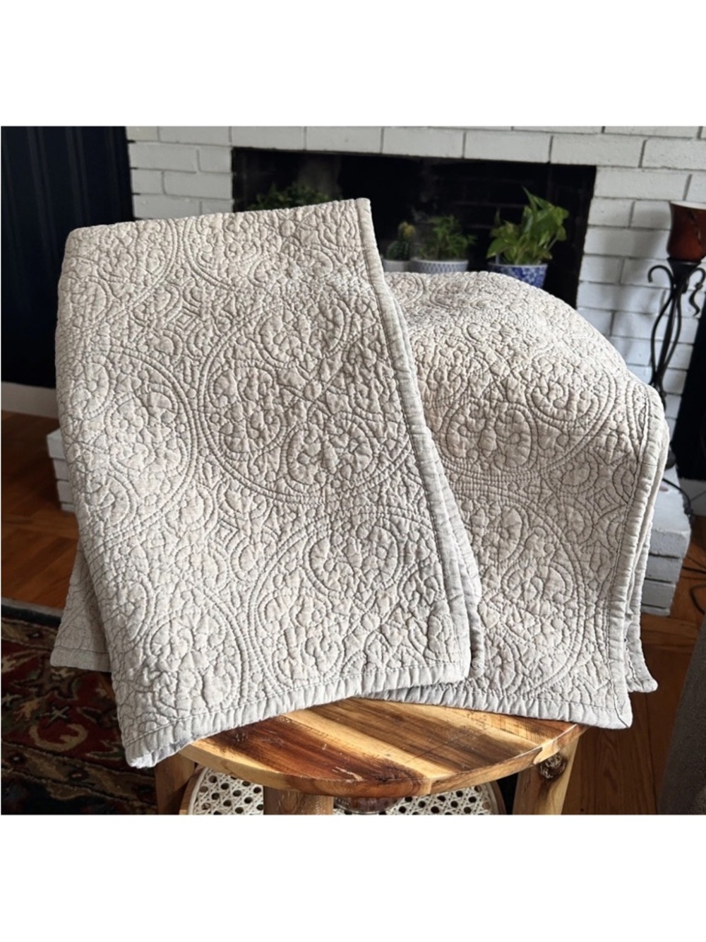 Restoration Hardware King Shams Set 2 Taupe Matelasse Quilted Medallion Beige